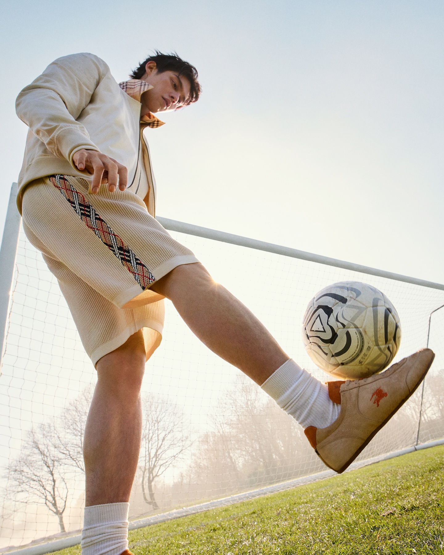 la nueva campana de burberry huele a dia de partido 25gramos 1