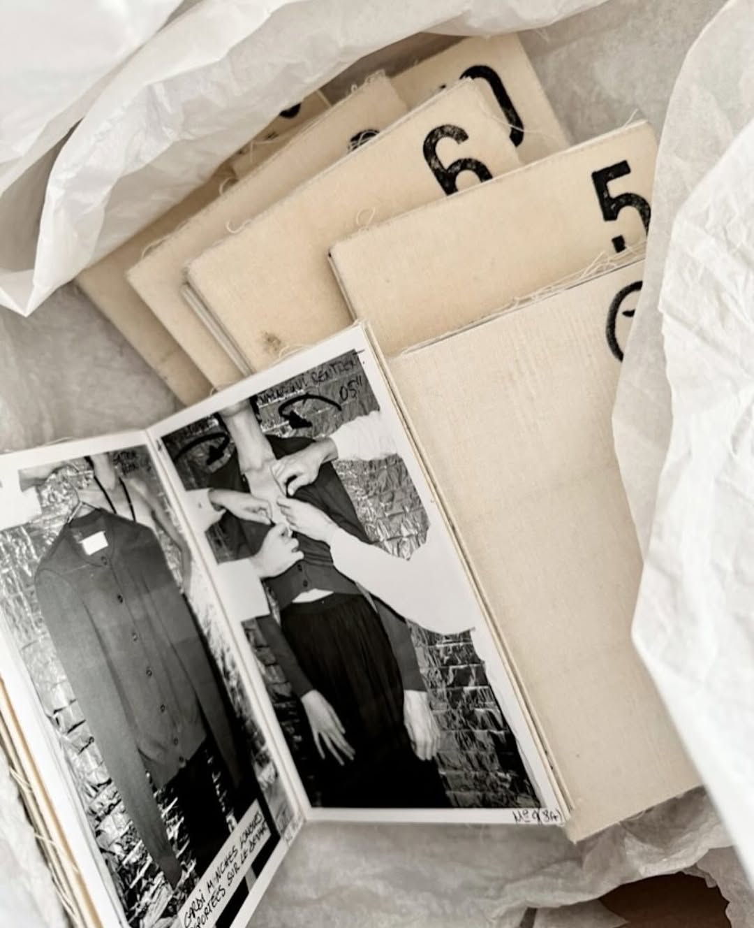 martin margiela abre su archivo personal al publico 25gramos 1