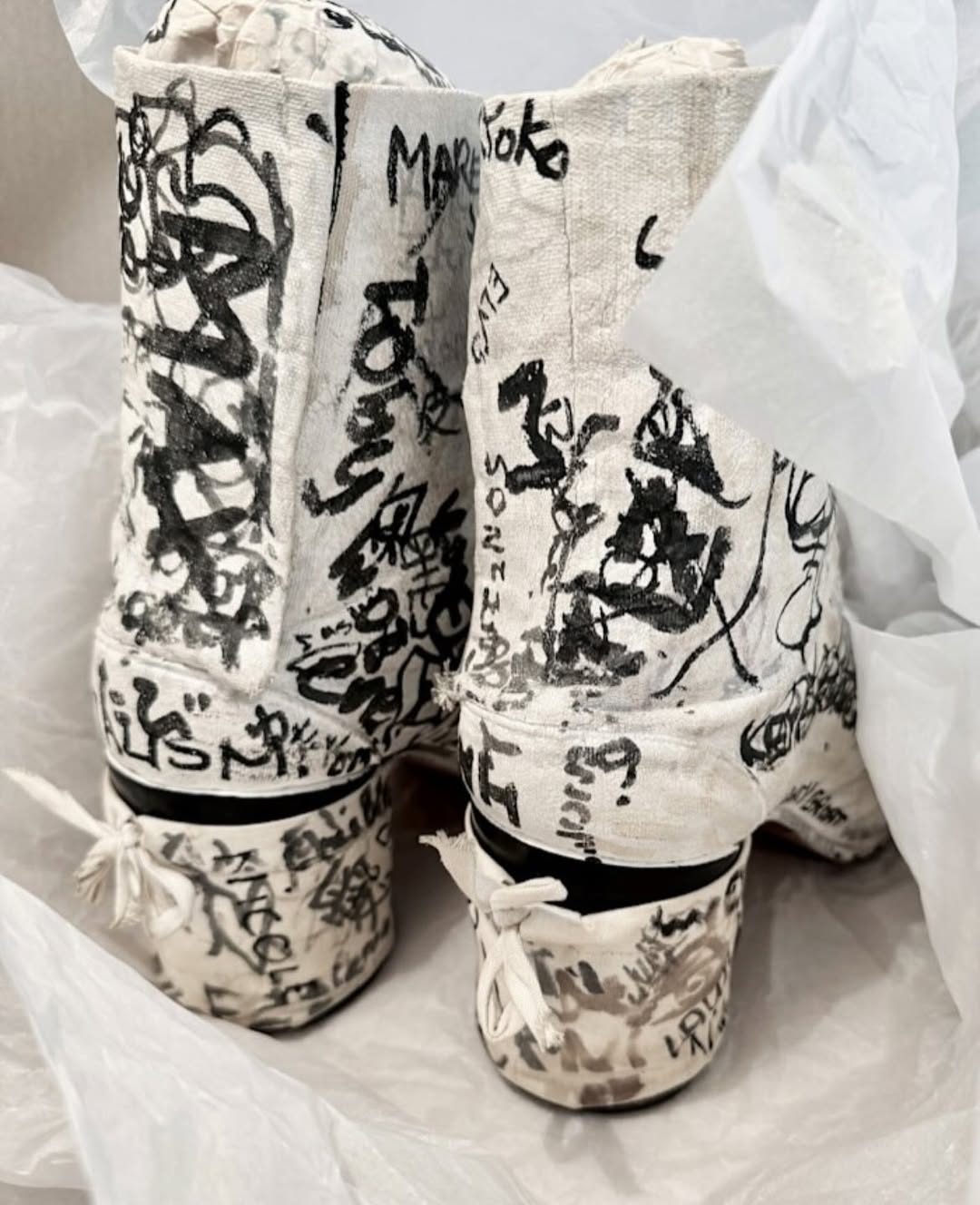 martin margiela abre su archivo personal al publico 25gramos 8