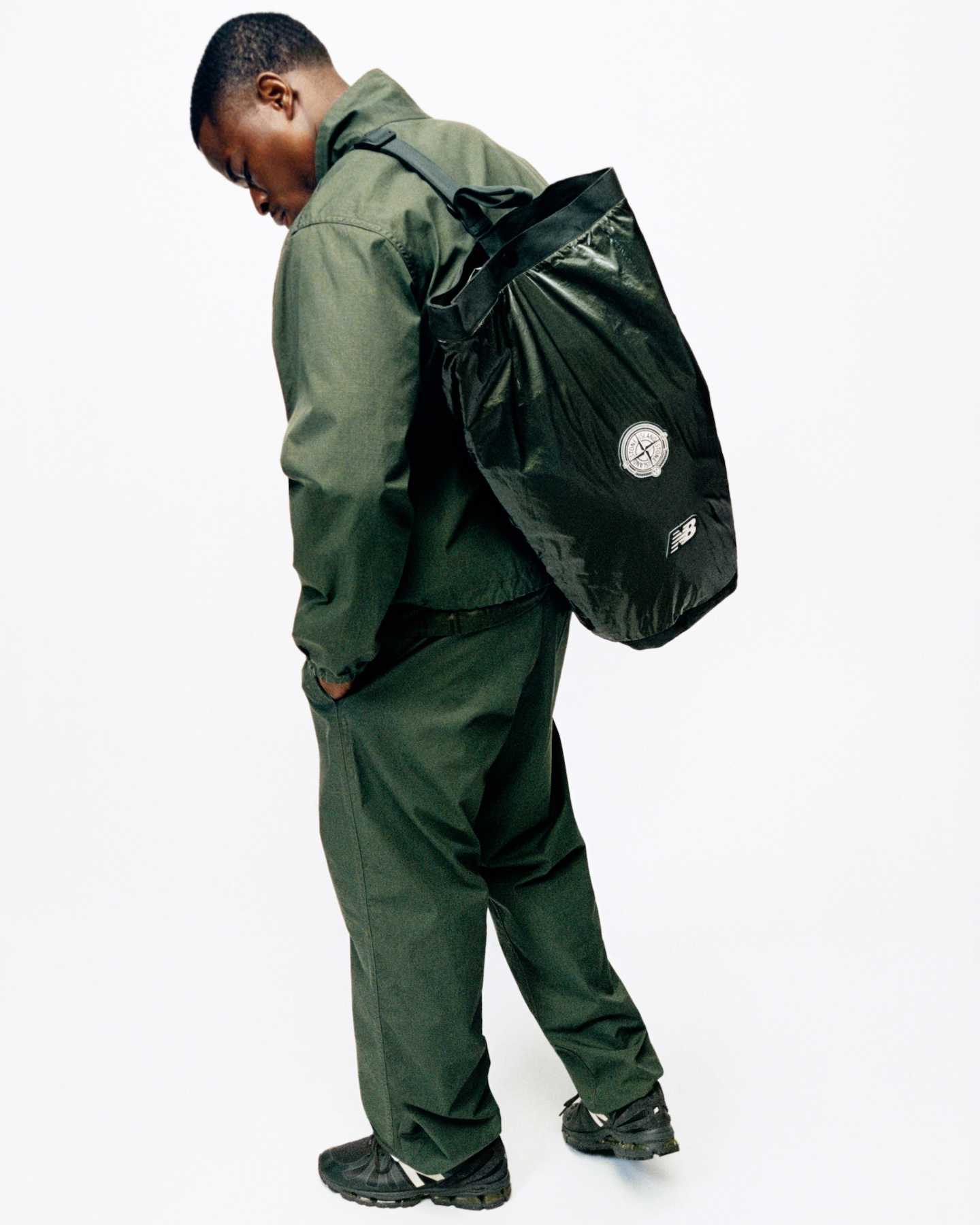 stone island y new balance vuelven al terreno de juego 25gramos 7