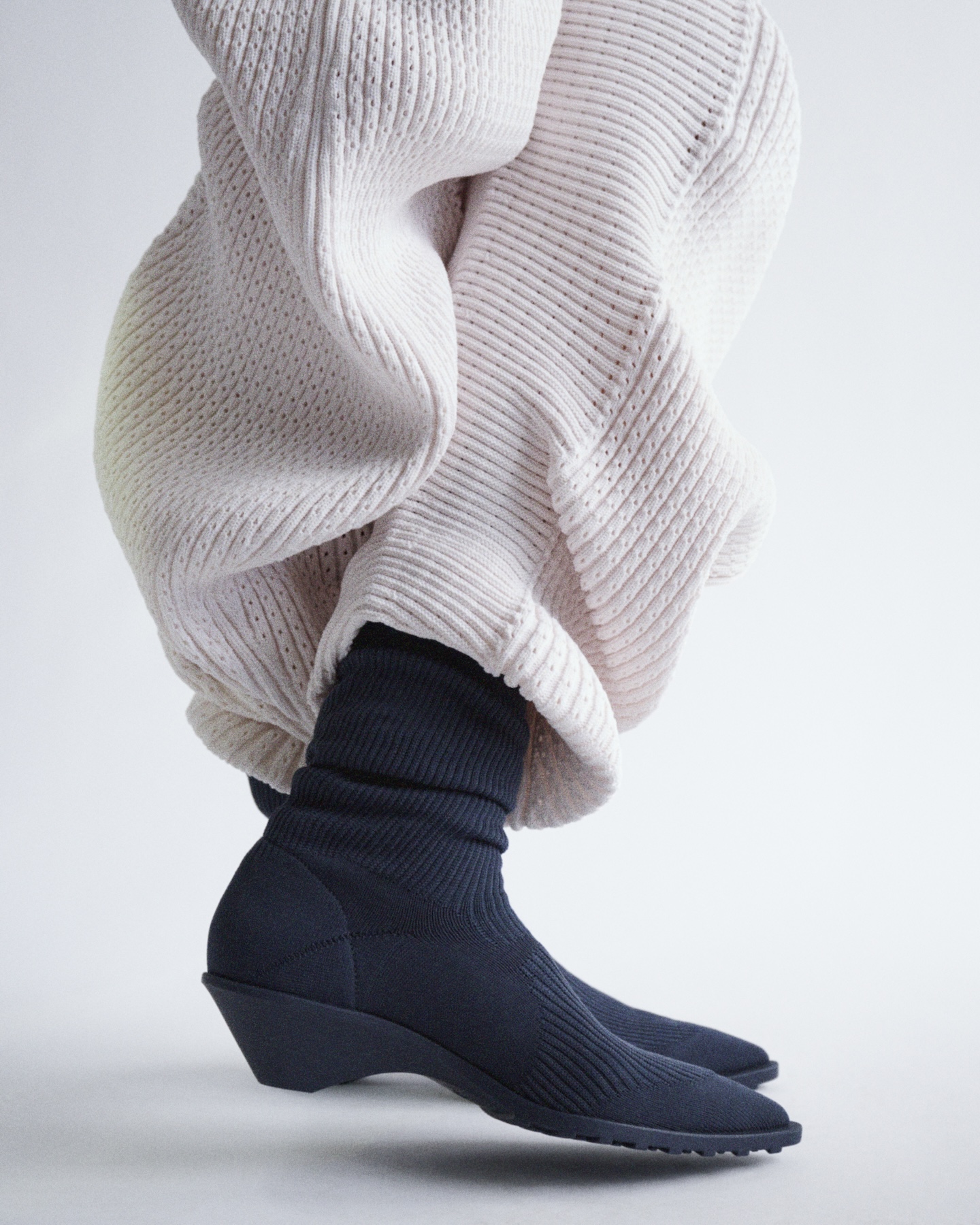 el ultimo experimento de camper e issey miyake se llama anna 25gramos 5