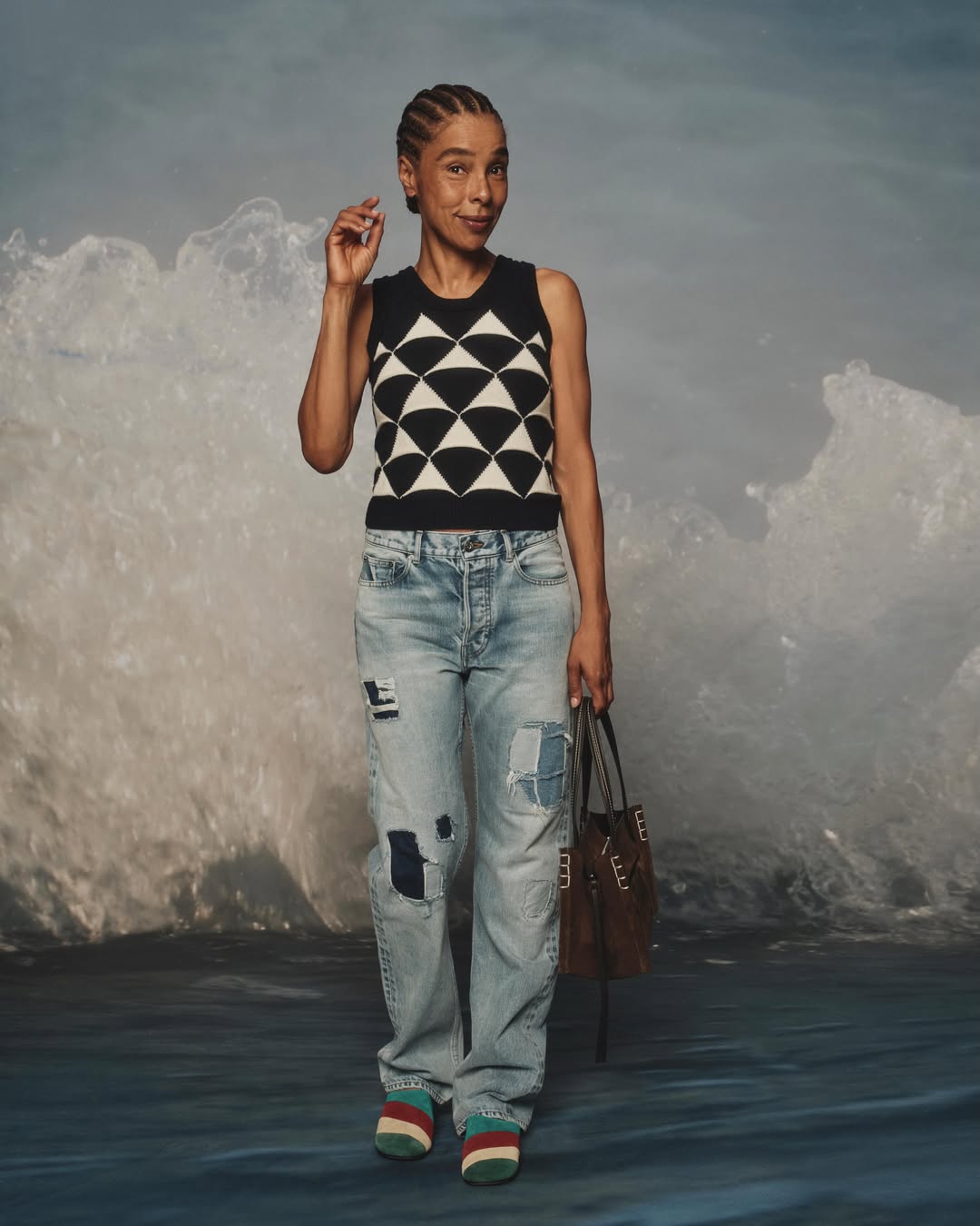 jw anderson pone frente a la camara a su circulo artistico mas intimo 25gramos 7