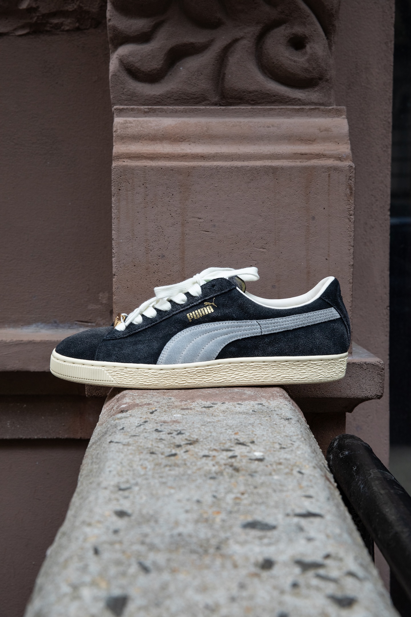 asap rocky pone al fin sus manos sobre las puma suede 25gramos 2