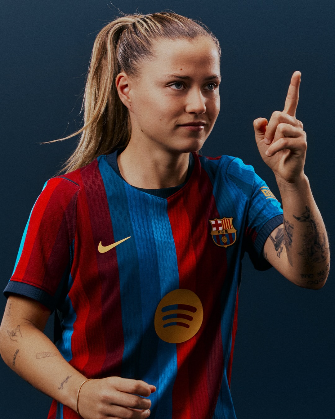 barcelona el barca y gaudi tres sinonimos misma camiseta 25gramos 4