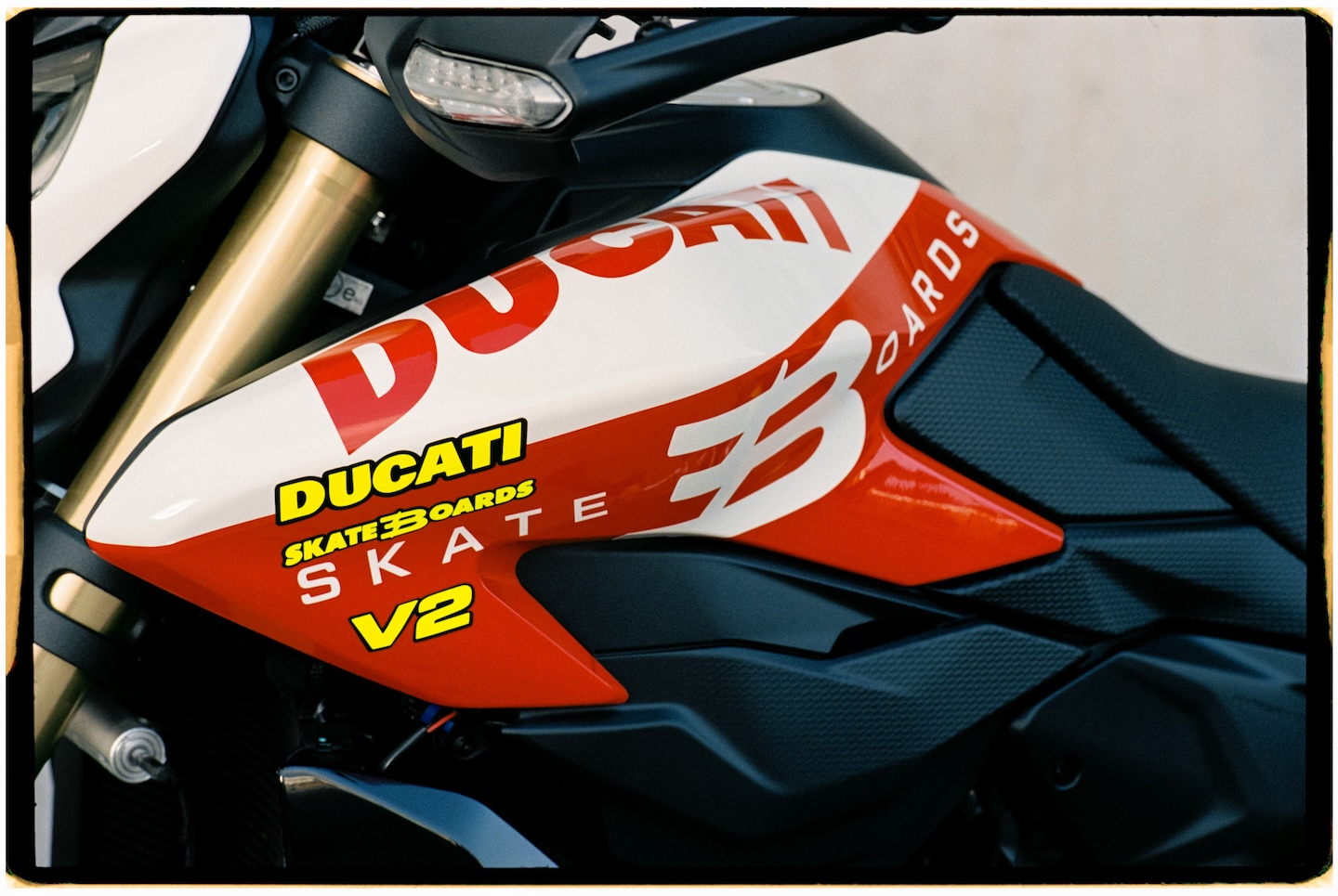 bogart se lleva a ducati hasta los skateparks de canarias 25gramos 2