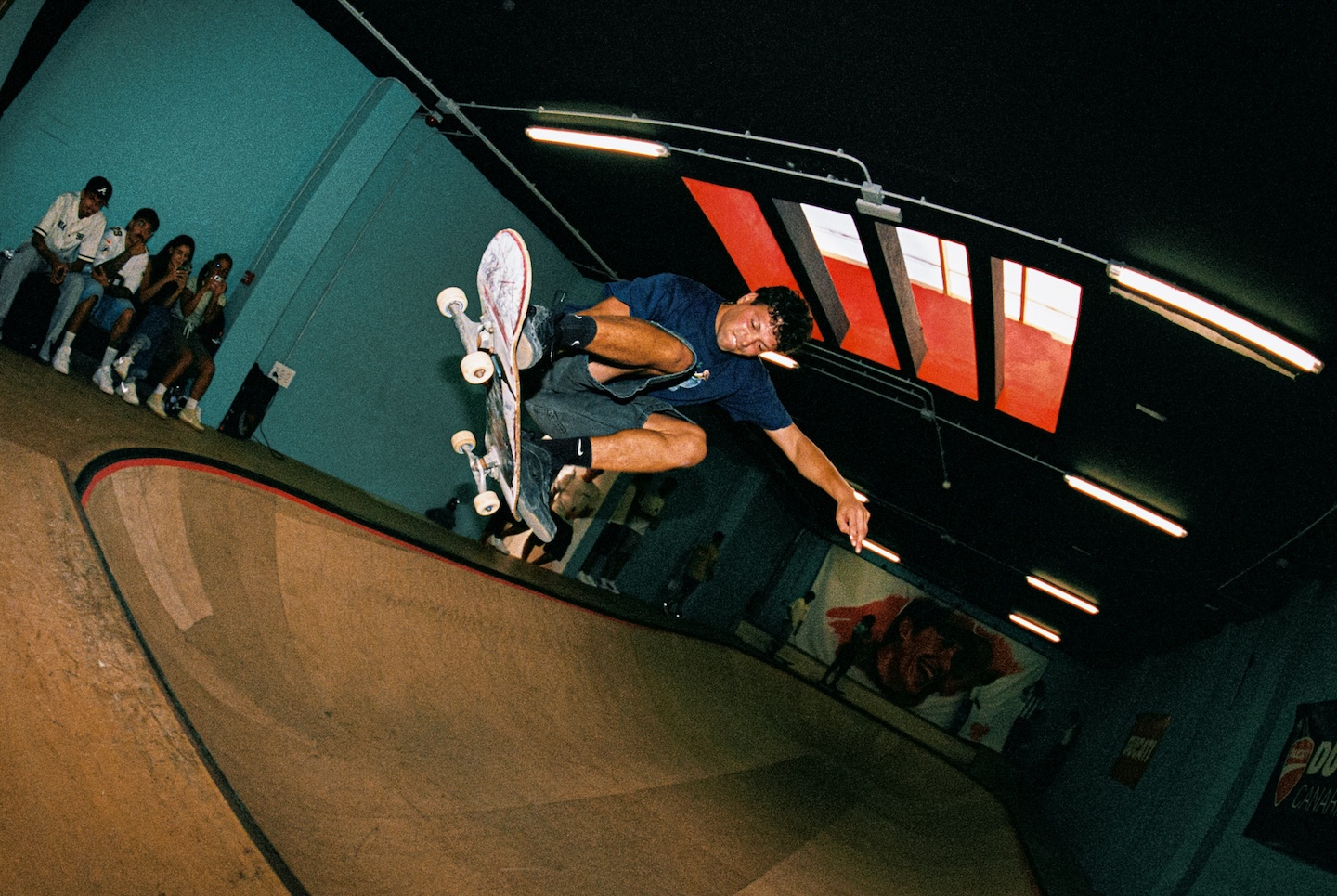 bogart se lleva a ducati hasta los skateparks de canarias 25gramos 3