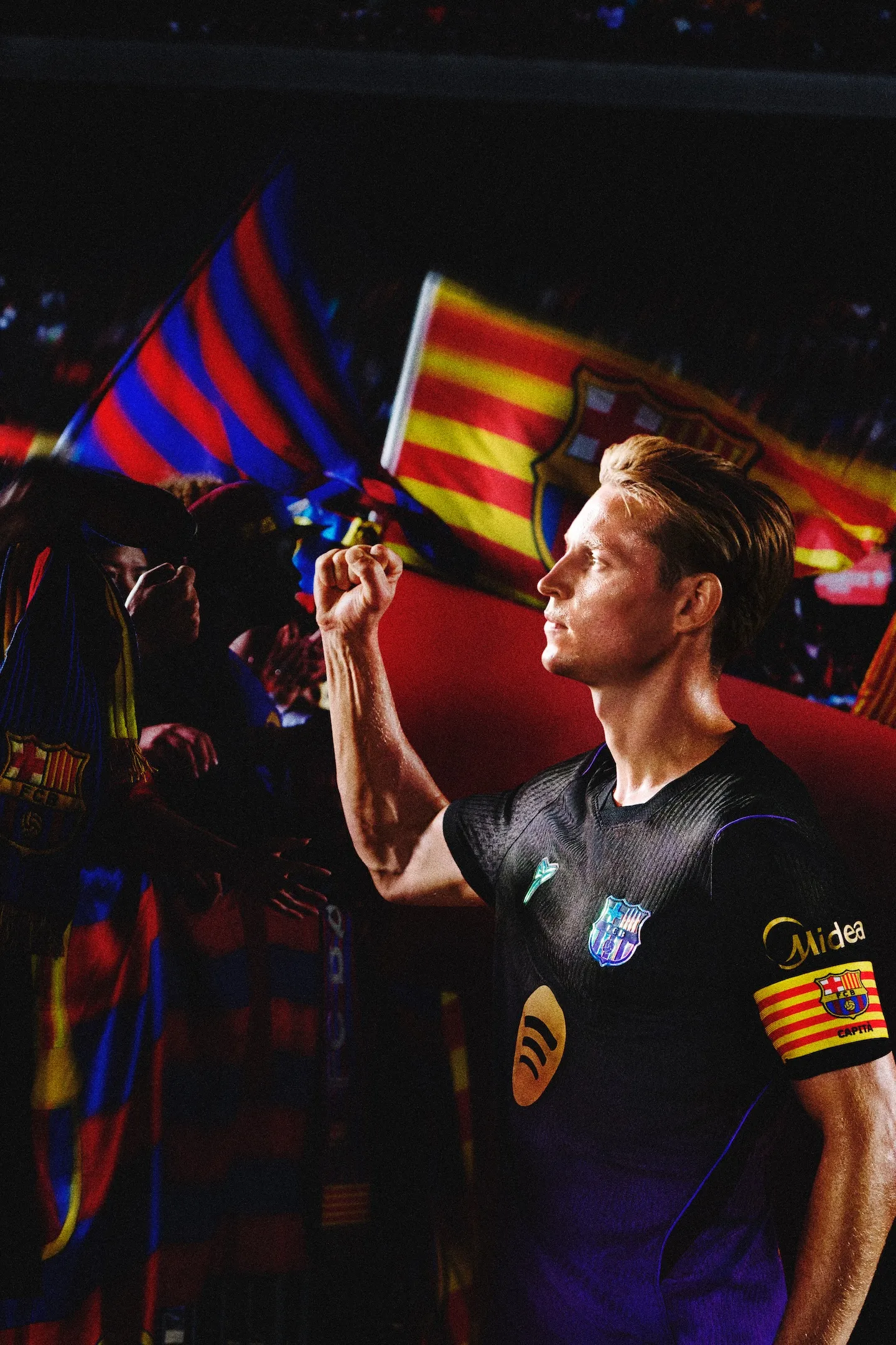 el fc barcelona ya tiene su segunda piel de serpiente para la proxima temporada 25gramos 2