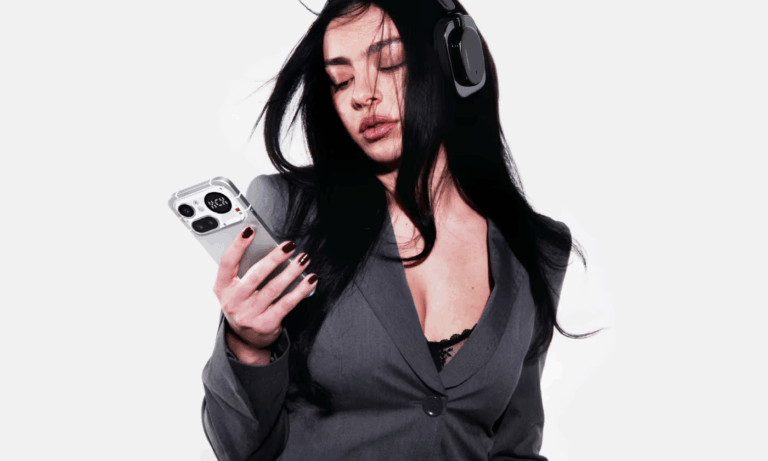 nothing se hace fuerte con el phone 4b y los ear 3a 25gramos 2
