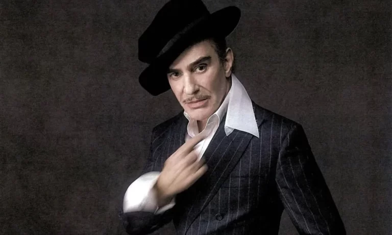 el met prepara una exposicion historica sobre john galliano 25gramos 2 1