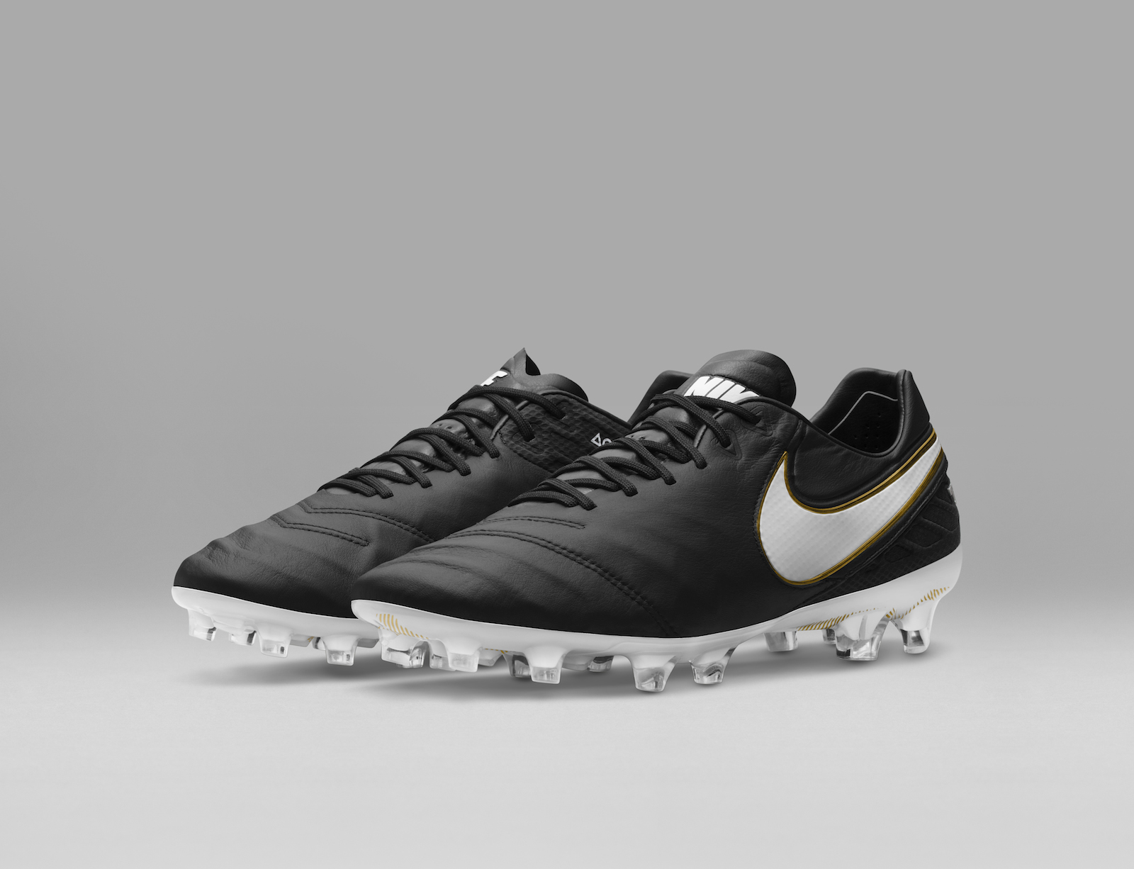 SP16_FB_TECH_CRAFT_TIEMPO_LEGEND_FG_819177_010_E_52145
