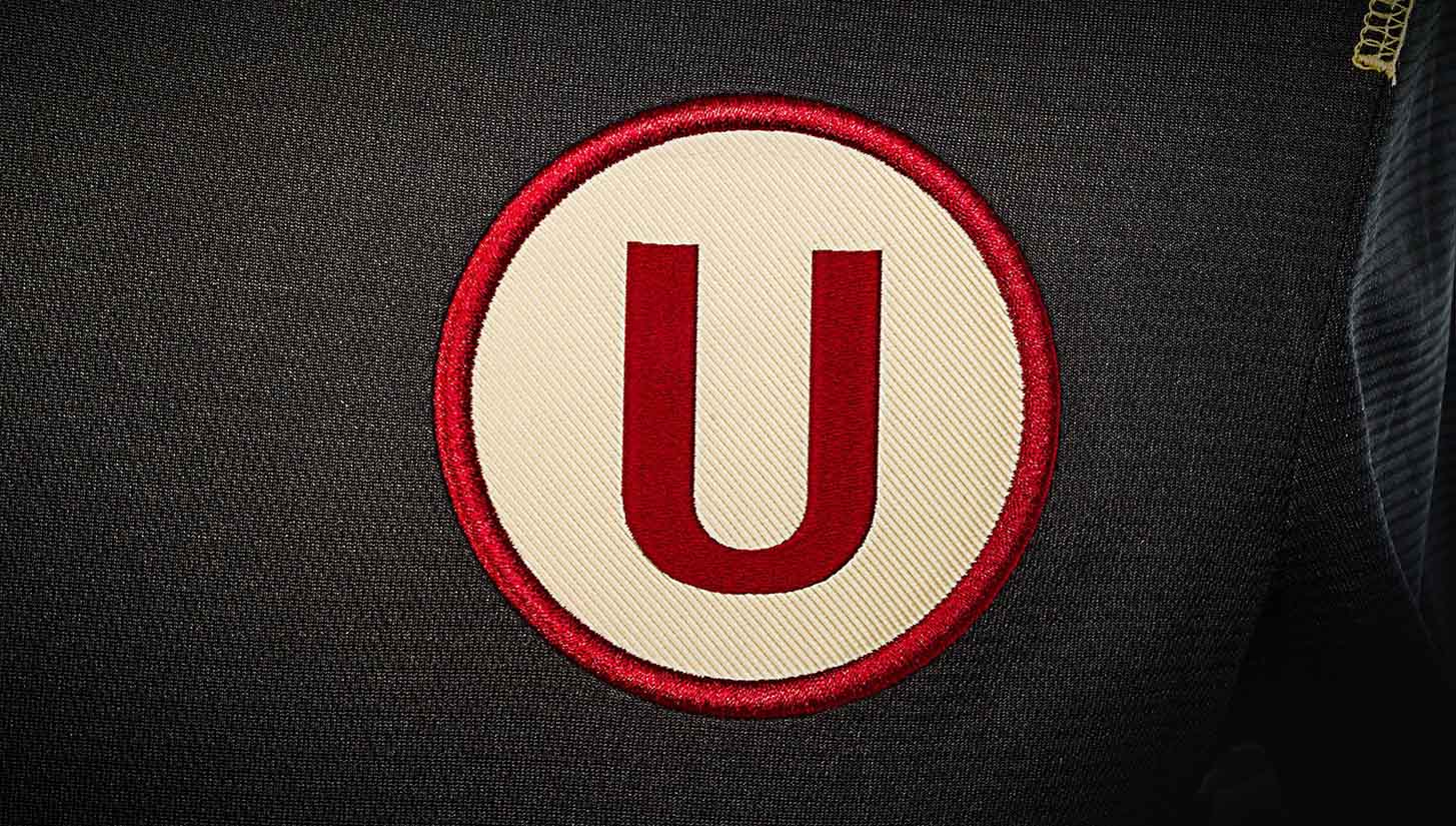 umbro-universitario-ltd-edition-3