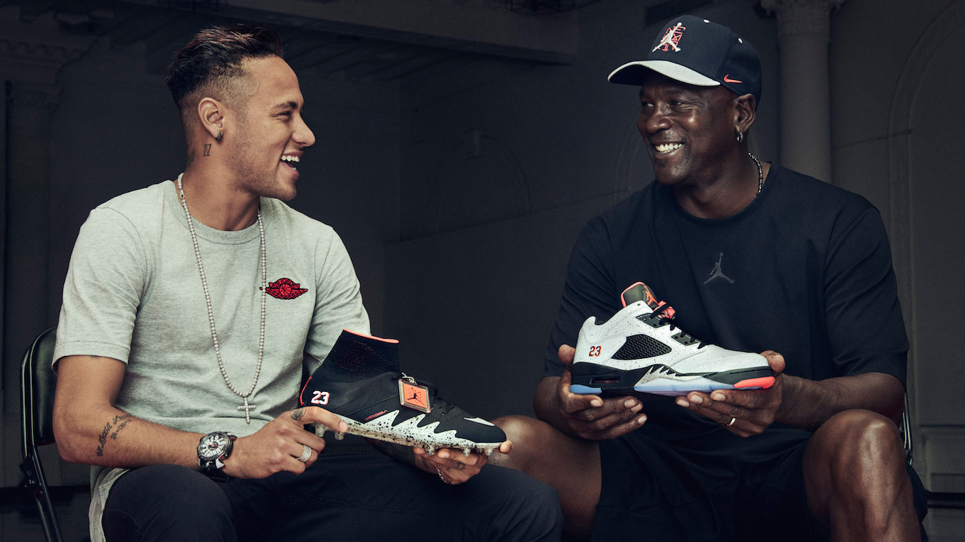 Credo Loco fantasma Nike une el fútbol de Neymar al baloncesto de Jordan - Lenders Magazine