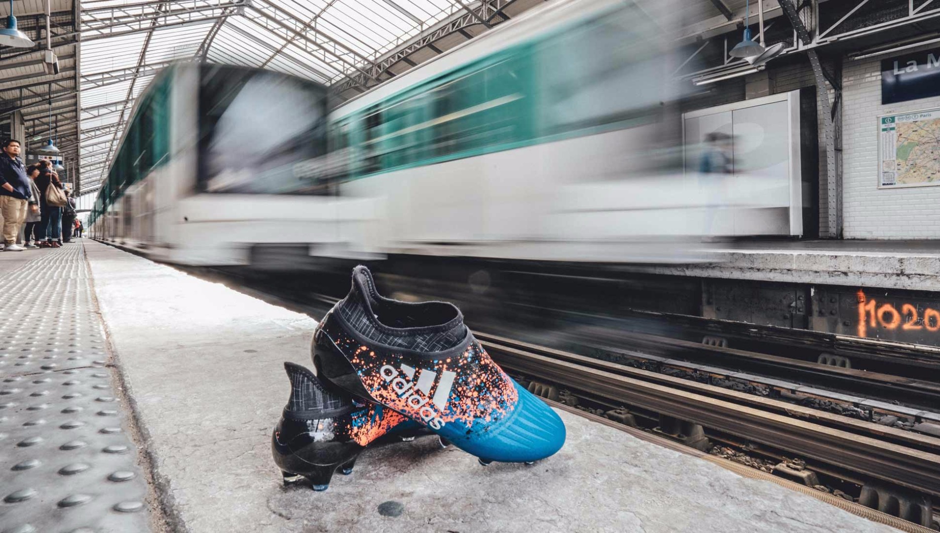 adidas paris pack
