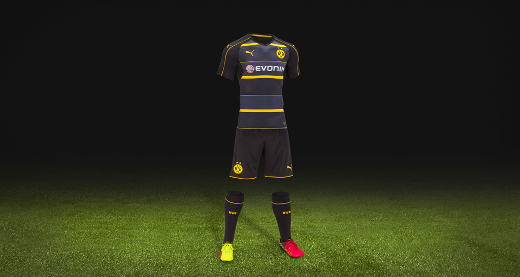 16AW_BTL_PR_TS_PUMA Football_BVB Away_6
