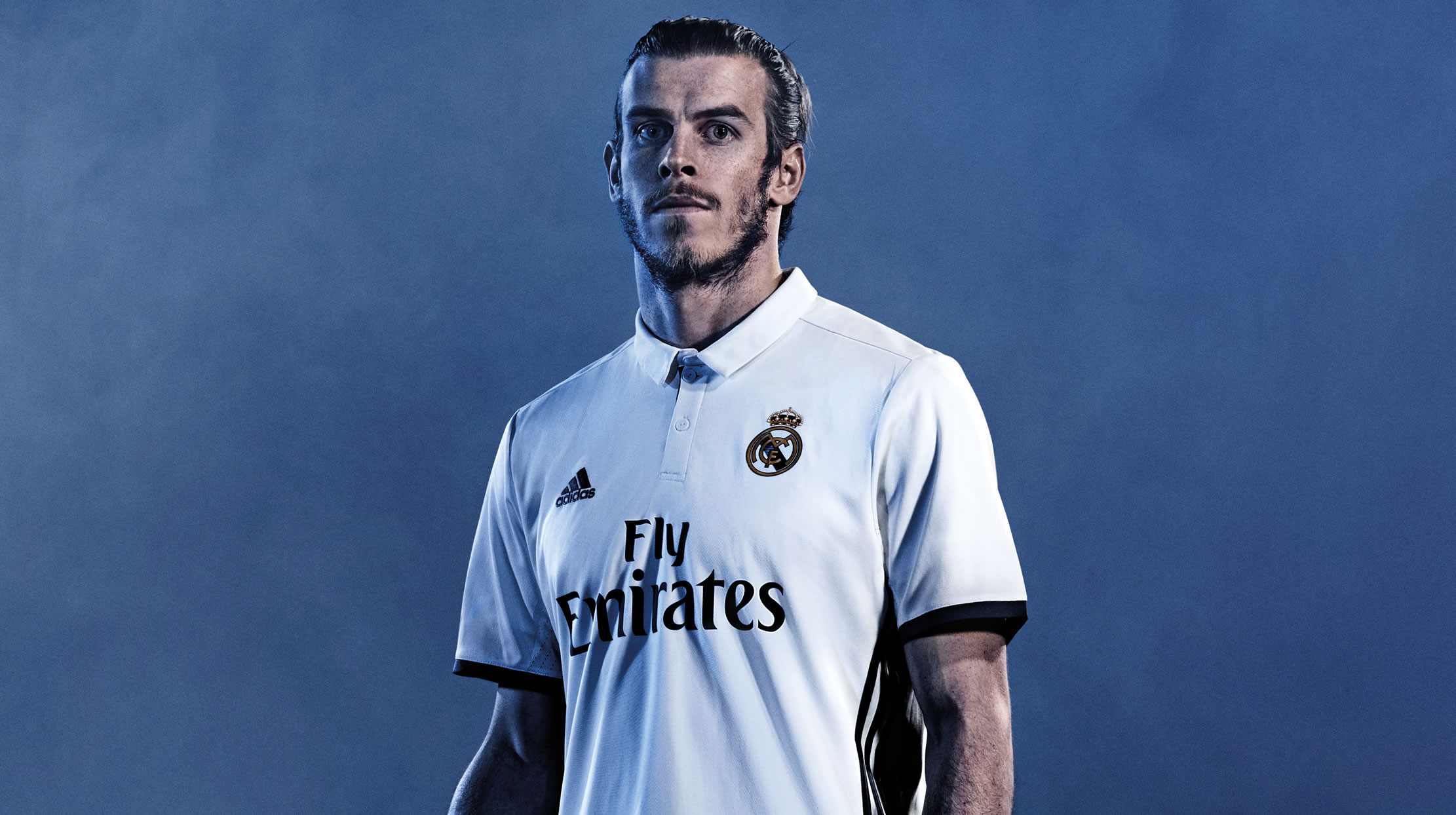 REALMADRID_HOME_KIT_1617_PR_03