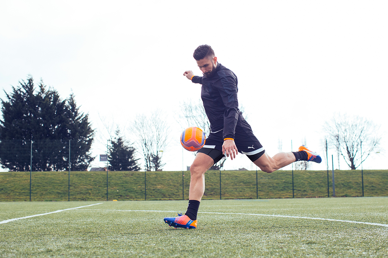 16aw_pr_ts_puma-football_q4_giroud_4