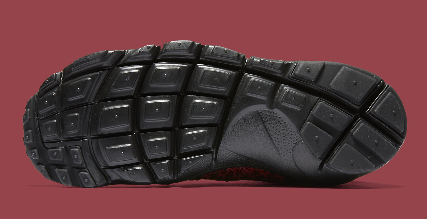 nike-air-footscape-magista-night-maroon-black-sole_xl6fd5