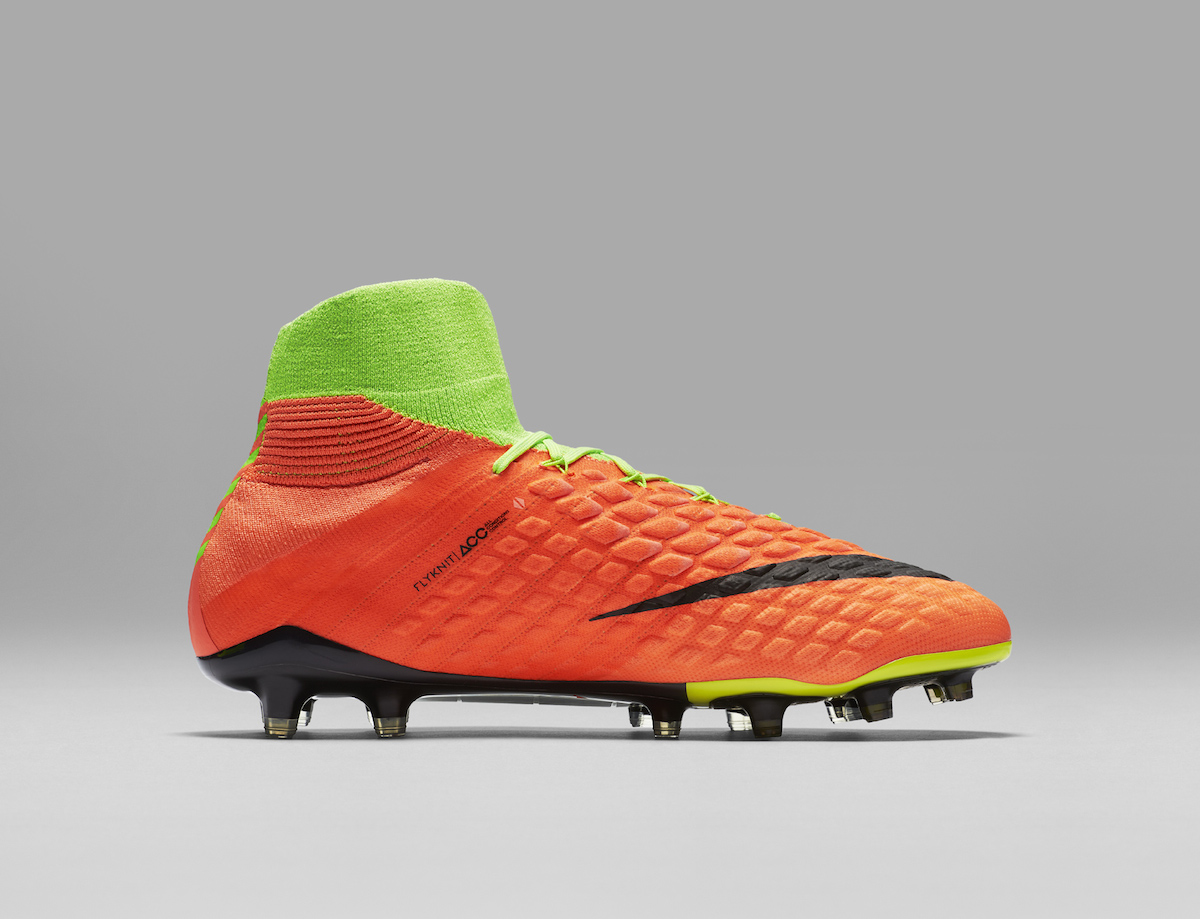 SP17_GFB_RF_860643-308_Hypervenom_Phantom_5_9_original