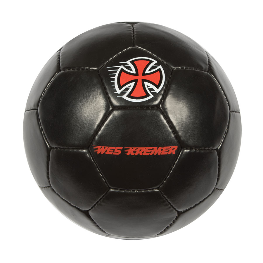 IN_KremerSoccerBall_front