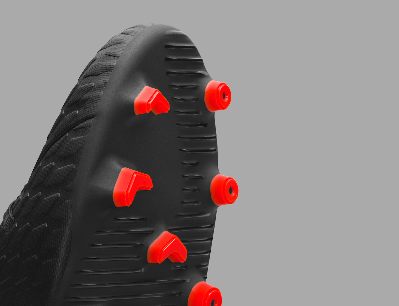 SP17_GFB_Hypervenom_3_Black_852547-001_Hypervenom_Phade_FG_7_8_original
