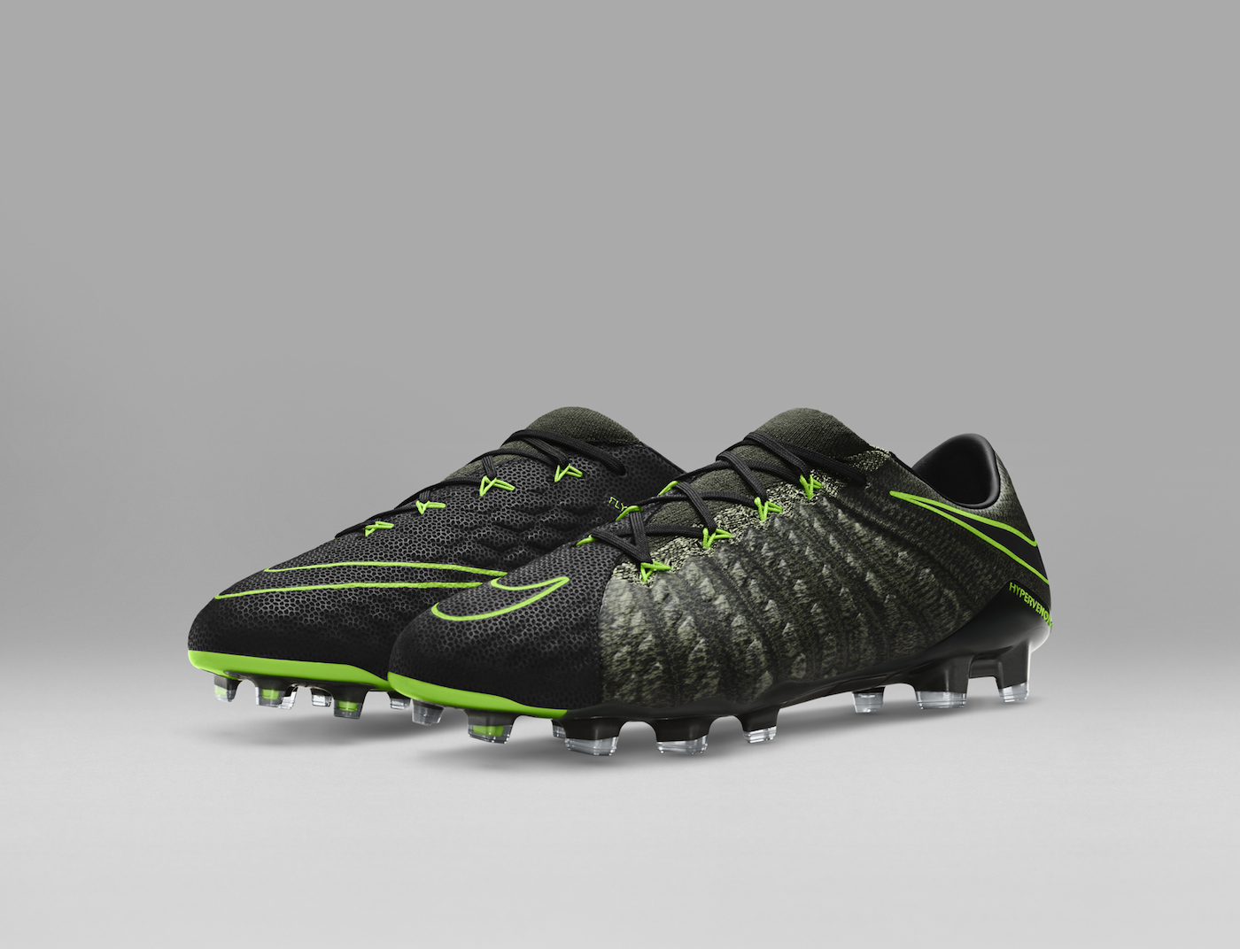 SP17_GFB_Tech_Craft_852569-033_Hypervenom_Phantom_5_8_original