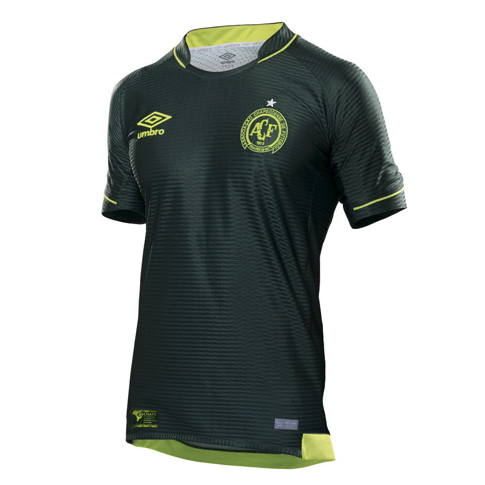 Camisas-da-Chapecoense-2017-2018-Umbro-2
