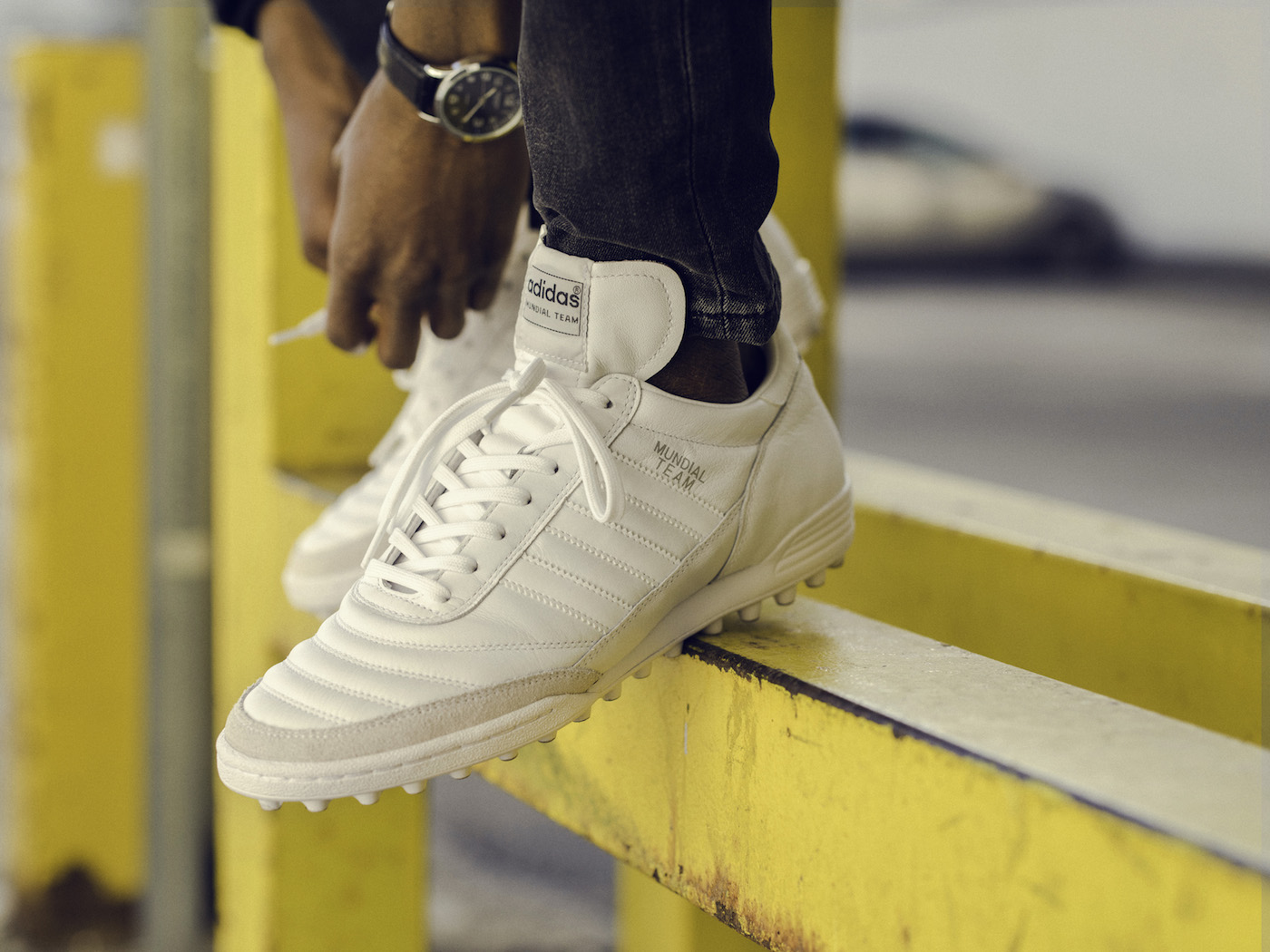 adidas mundial team pack