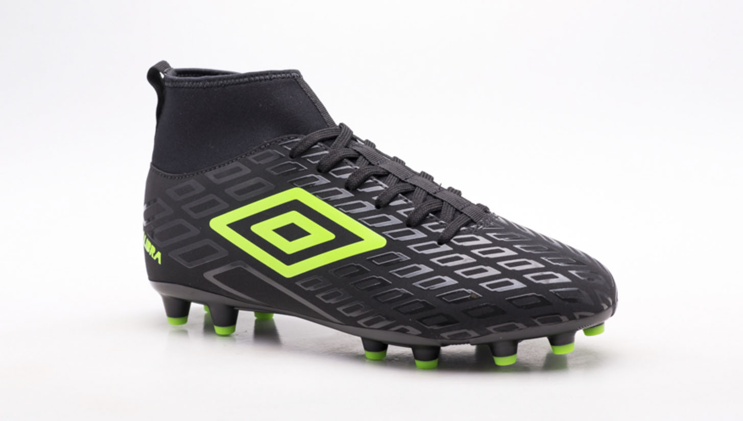 umbro calibra 3