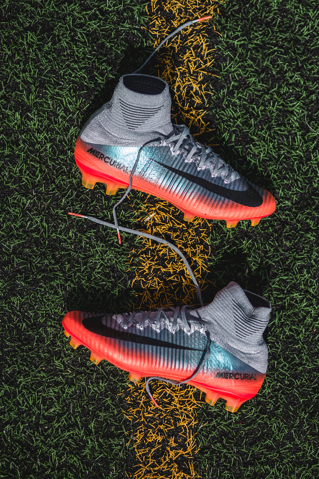 Nike Football Mercurial Superfly CR7 Madrid 26