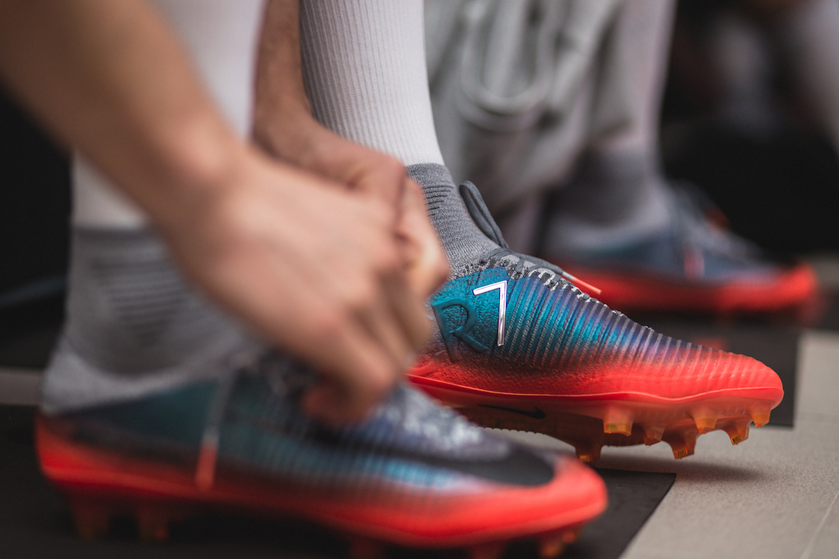 Nike Football Mercurial Superfly CR7 Madrid 31