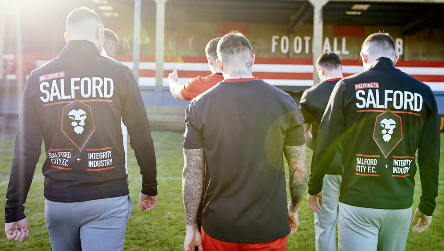 salford-city-x-umbro-lifestyle-collection_0002_layer-5