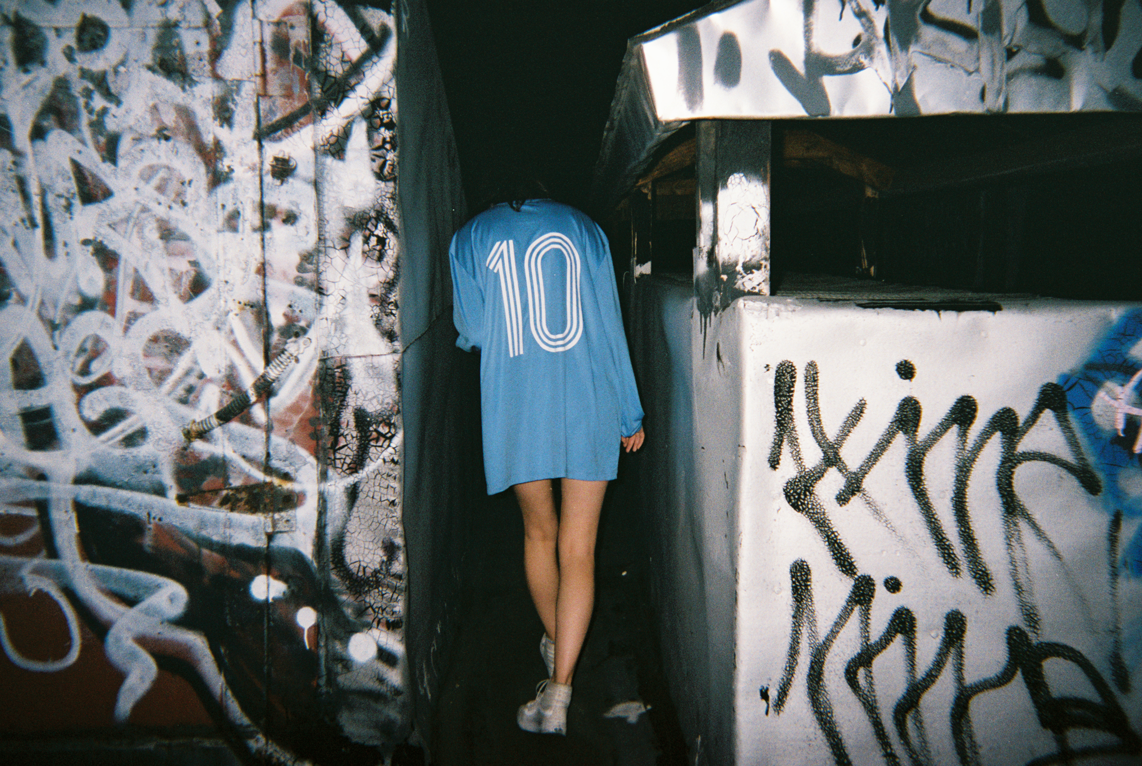 tens club la glitter 5