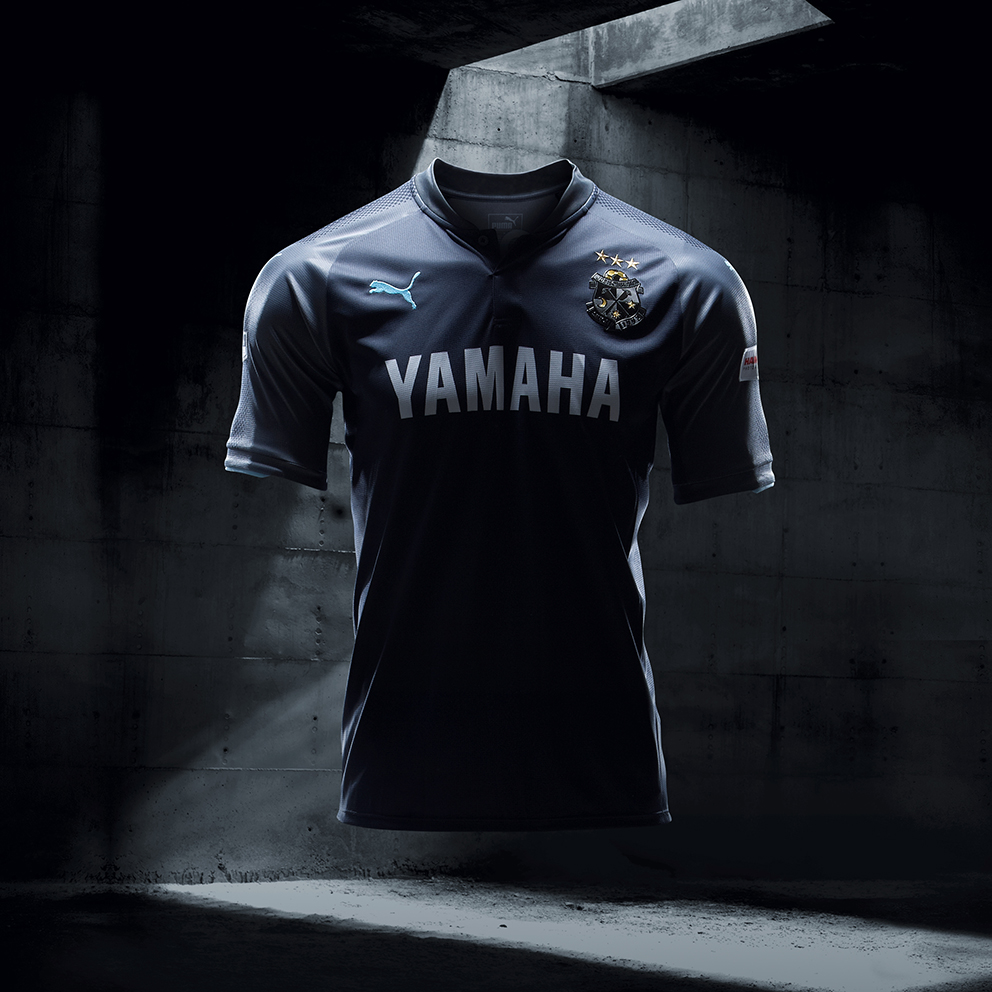 17AW_Social_IG_TS_PUMAFootball_Step-Out_xShirt-Only-Jubilo-Iwata_2500x2500px