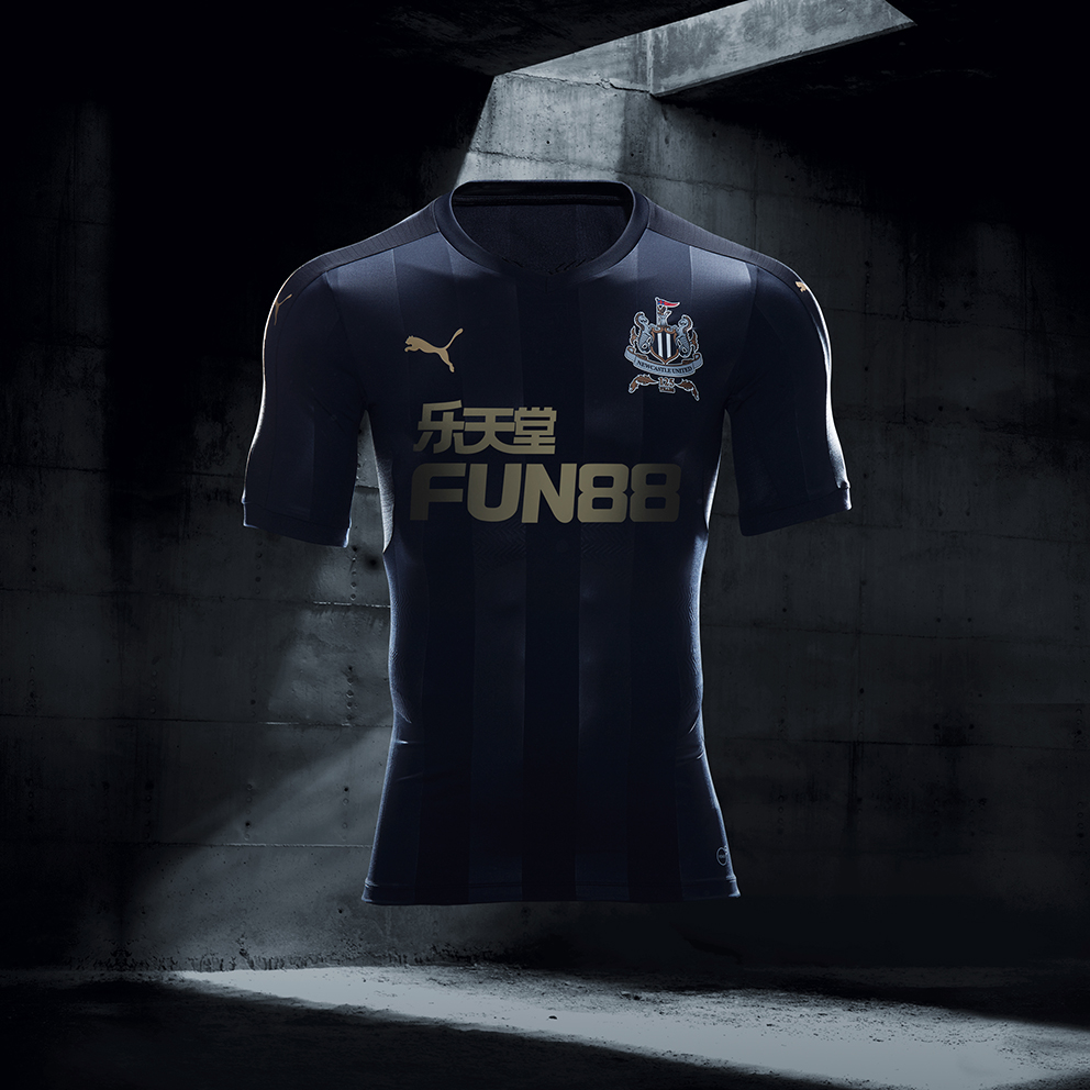 17AW_Social_IG_TS_PUMAFootball_Step-Out_xShirt-Only-Newcastle_United_2500x2500px