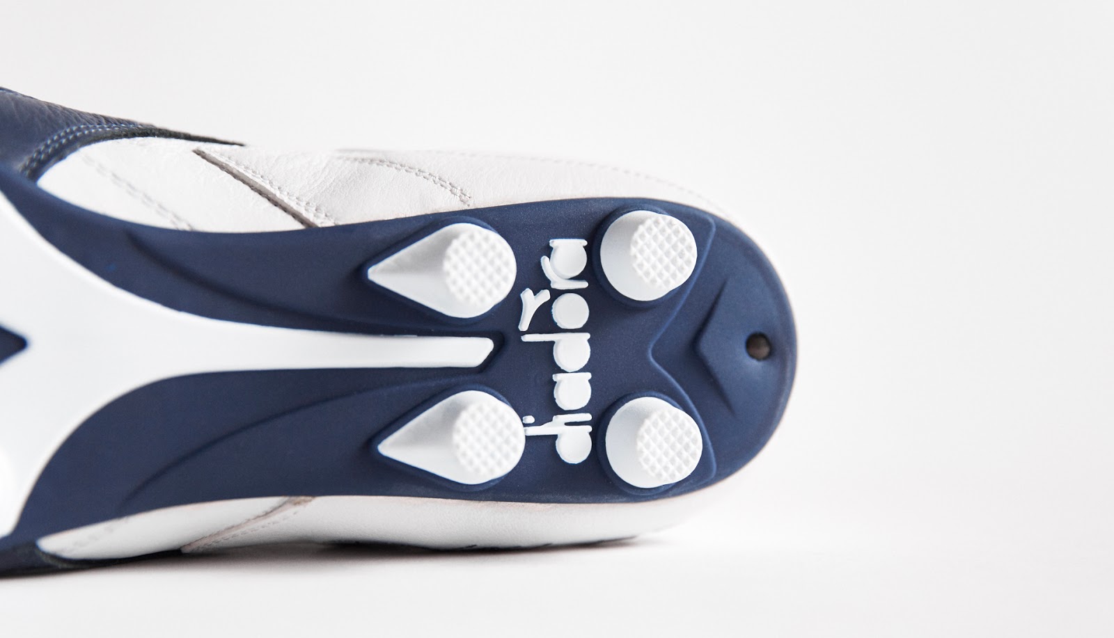 White Corsair Diadora Match Winner Italy OG 2017-18 K-Leather Boots (6)
