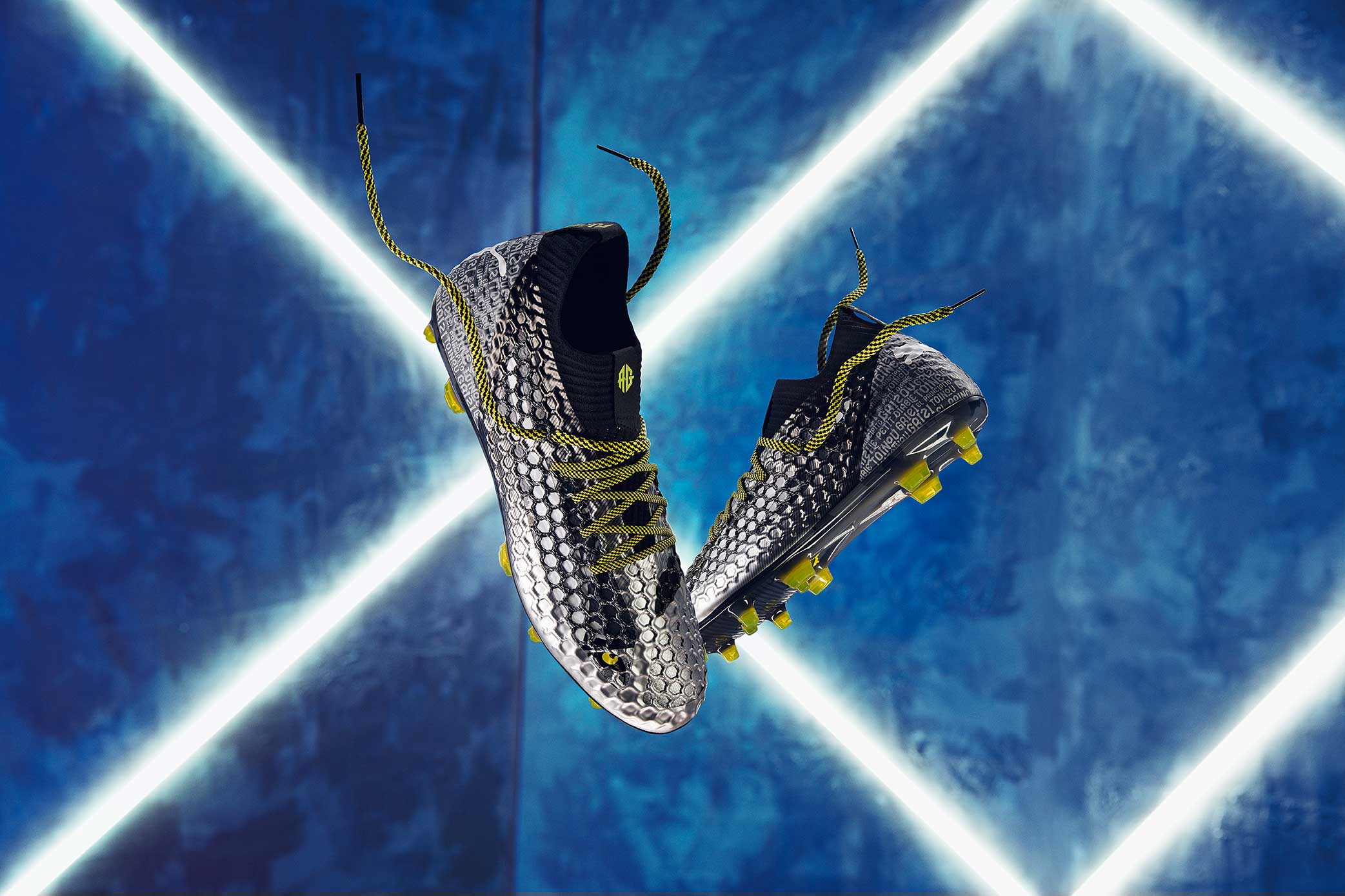 18SS_TS_Football_Future_Grizi_Hero_HeroBlue_561