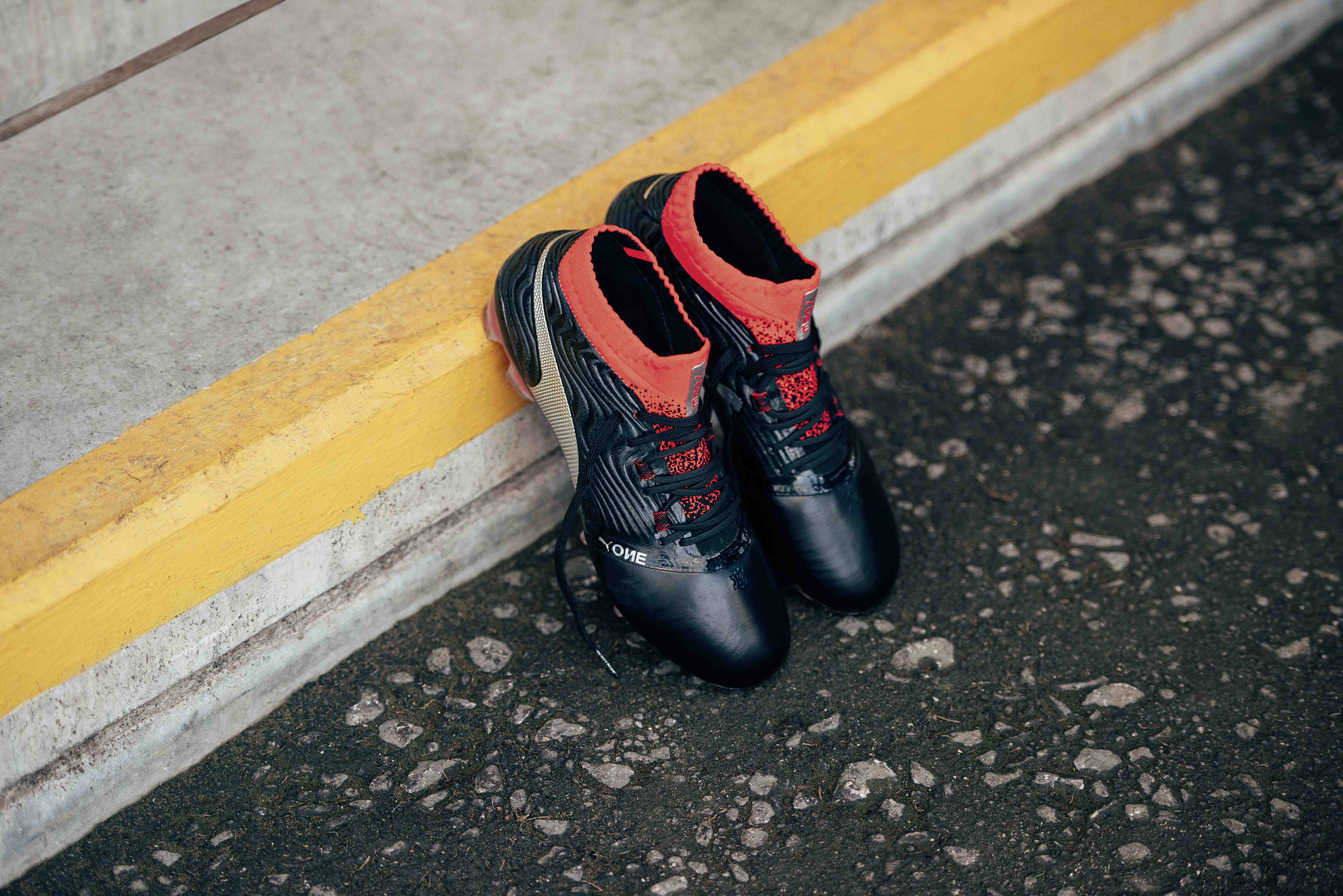 18SS_CONSUMER_TS_Football_PUMAONE_Q1_ProductOnly_0017_CMYK