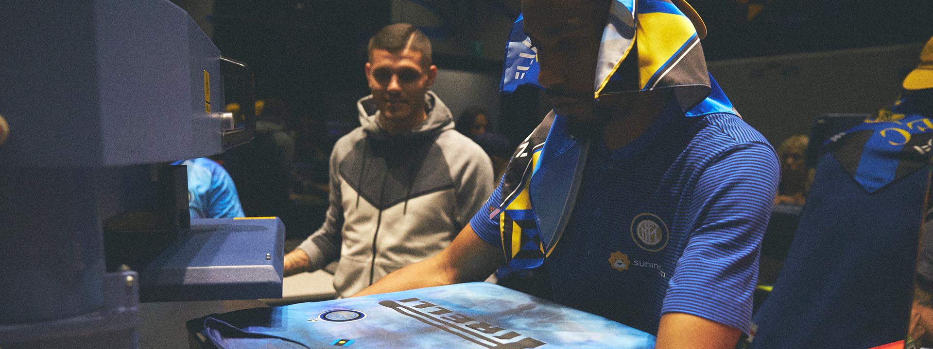 Icardi en la presentación de Nowhere FC x Inter.