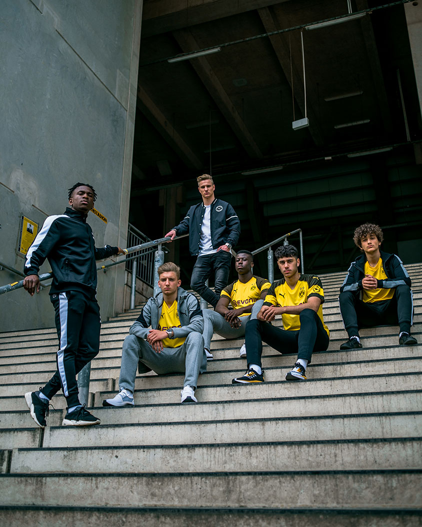 18AW_CONSUMER_TS_Football_BVB_Academy-Players_5