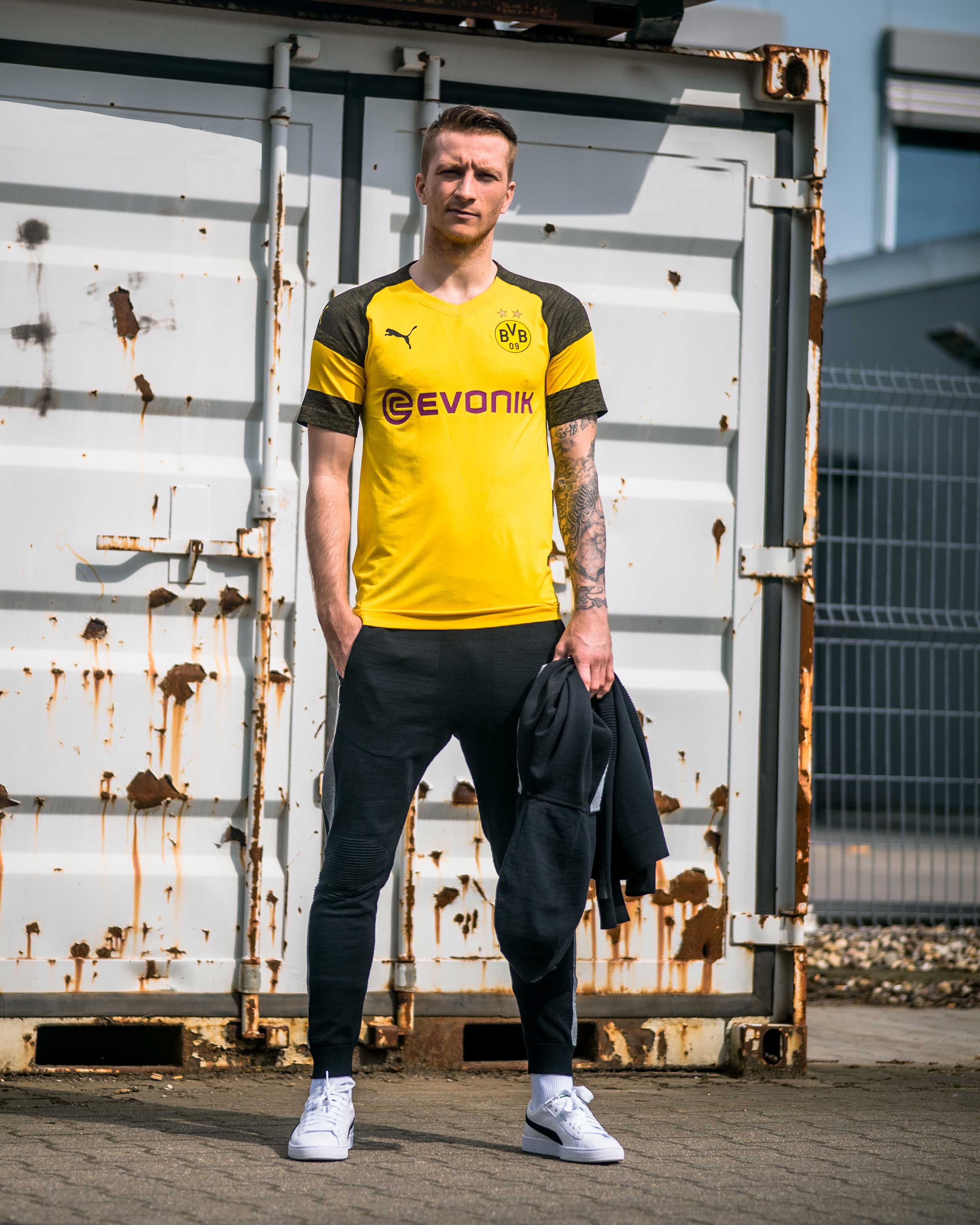 18AW_CONSUMER_TS_Football_BVB_Reus_3