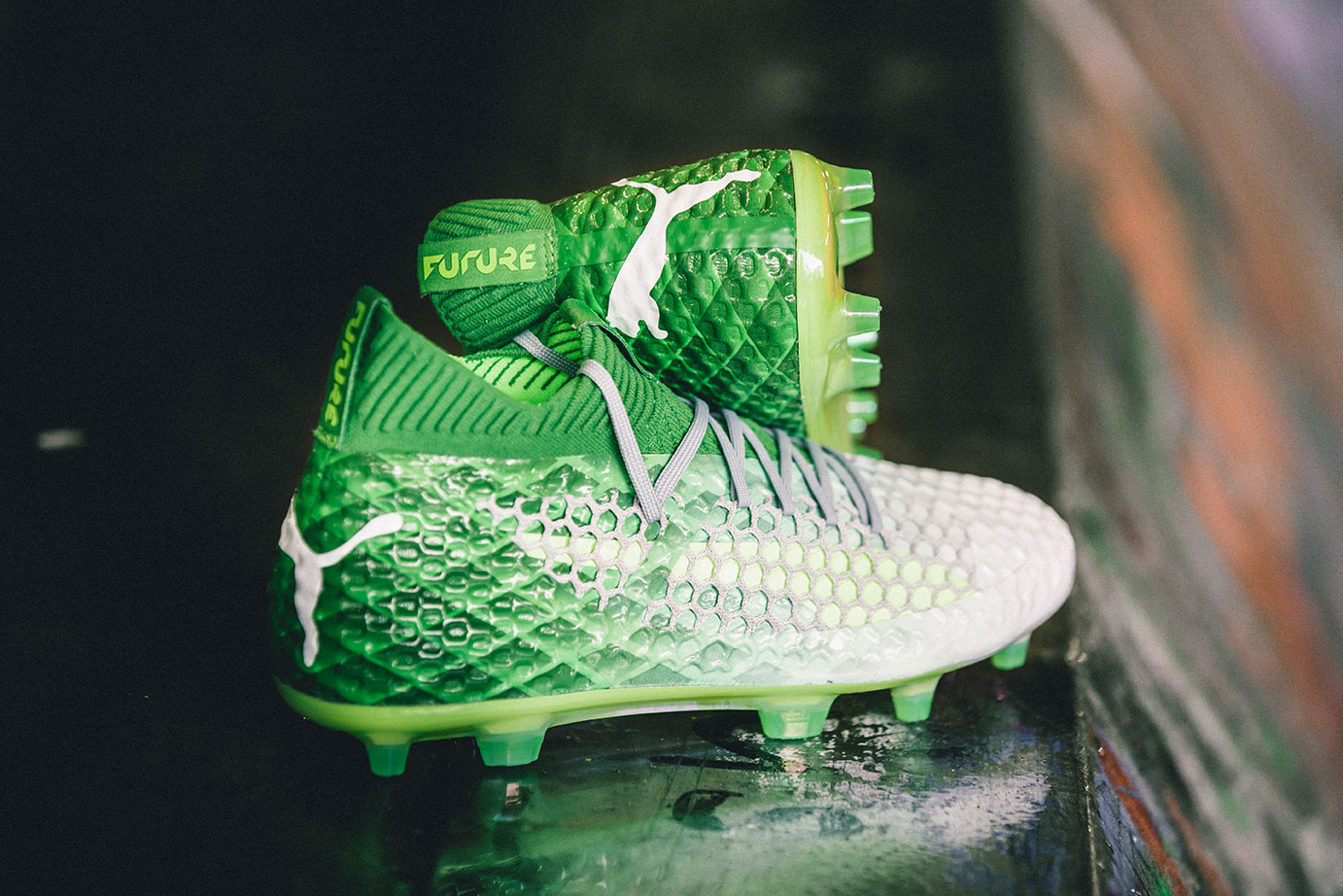 18SS_DIGITAL_IG_TS_FOOTBALL_FUTURE-NEXT_Product_1