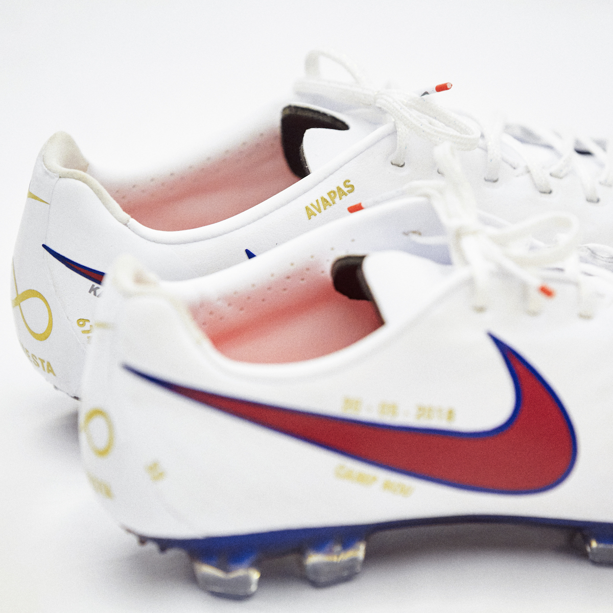 Iniesta_SpecialBoots--3