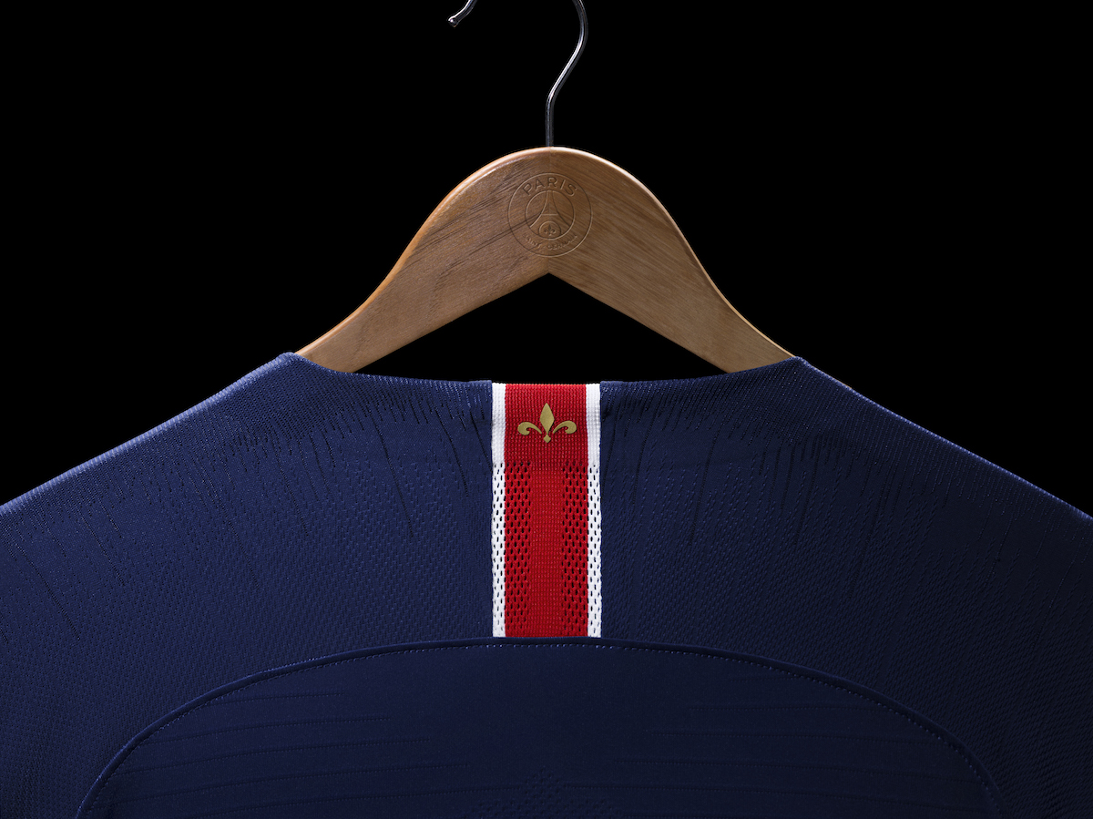 PSG-HOME-2018-19-03_79408