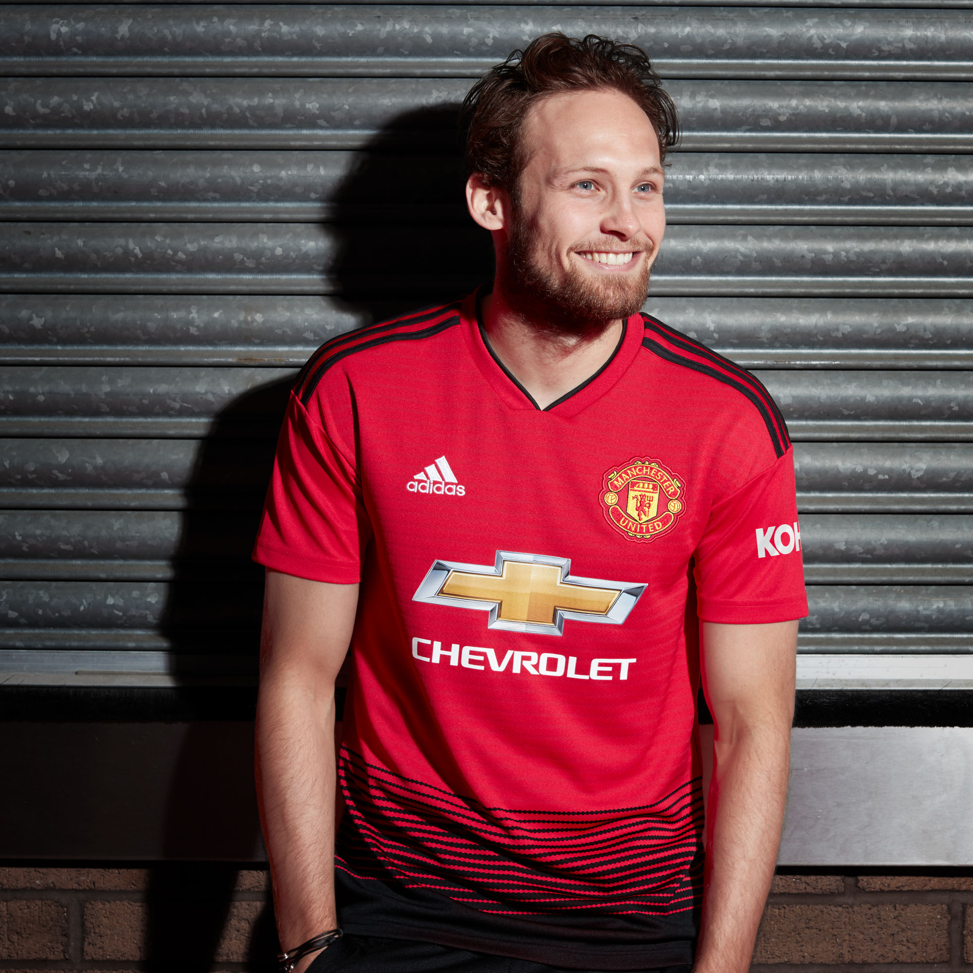 adidas-manchester-united-2018-19-4