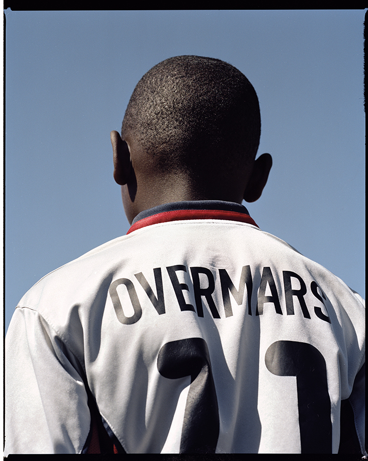 SimonHegerKnudsen-Ball-Photography-itsnicethat-05
