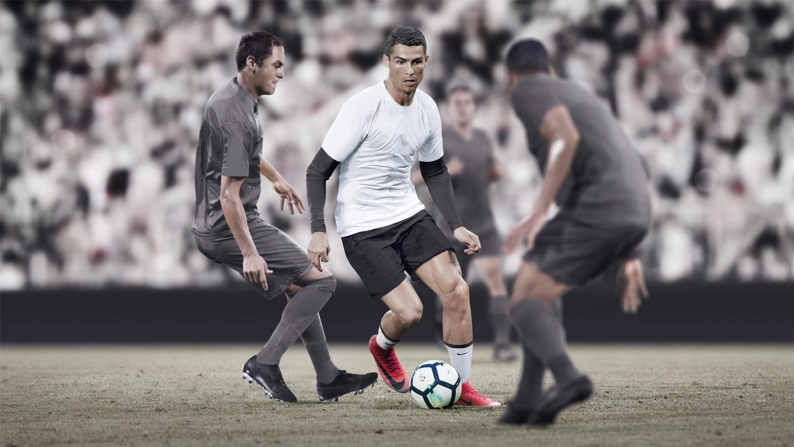 HO18_GFB_CR7_PE_HeroAction_81356