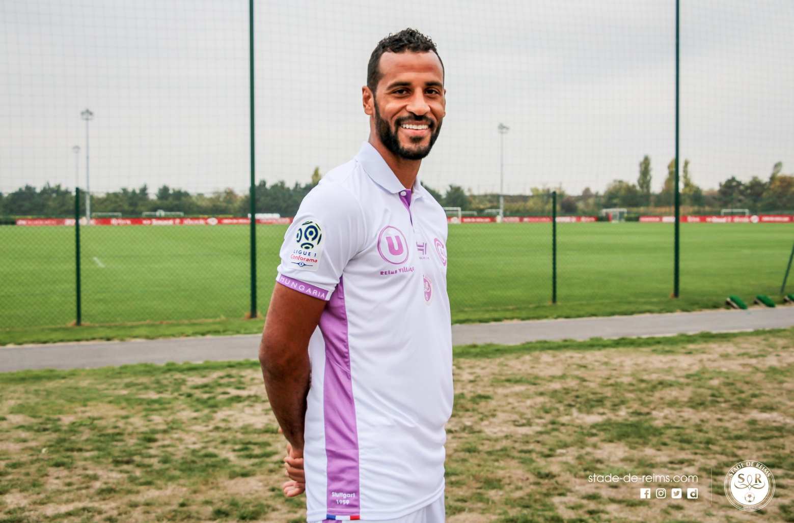 stade-de-reims-18-19-third-kit (3)