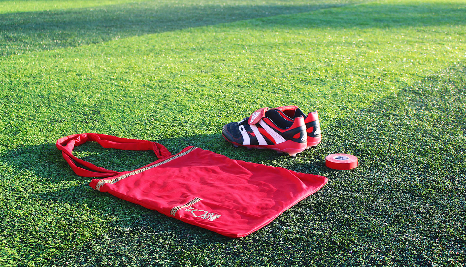 patterns-of-play-bags-for-life_0008_forest-on-grass