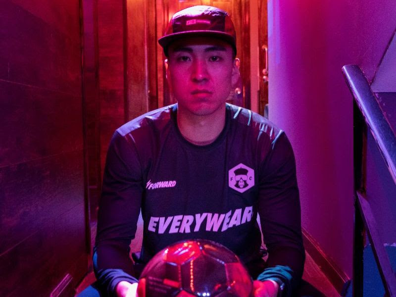 Lenders Magazine - Guerrilla Fc x Forward FC 5