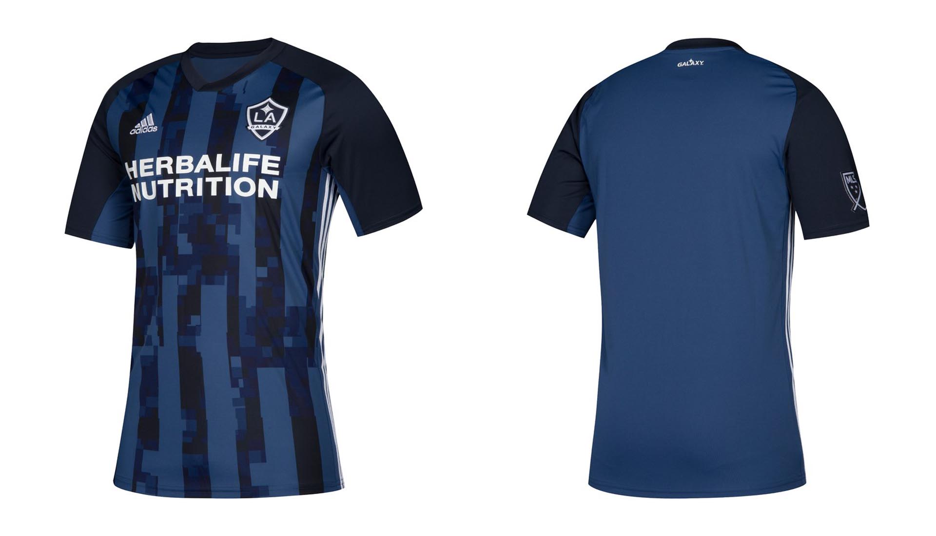 4-la-galaxy-away-2019